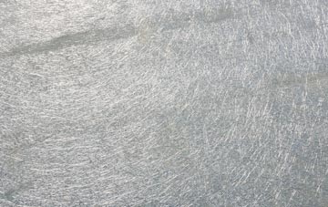 Round Street laminate fibreglass or shingles?